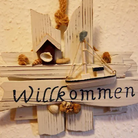 Apartment Appartementhaus In Trassenheide, Im Erdgeschoss Links *