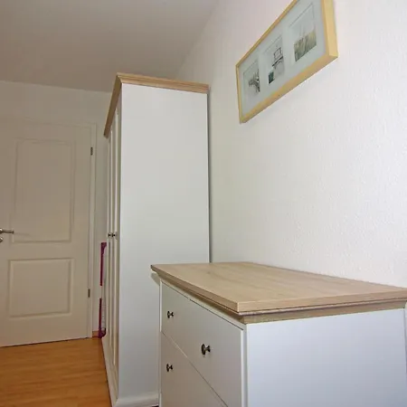 Appartement Appartementhaus In Trassenheide, Im Erdgeschoss Links Trassenheide